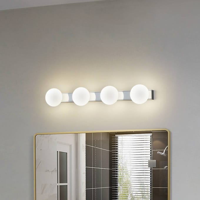 Lucande LED badkamer wandlamp Myrra, chroom, glas, 60 cm, IP44