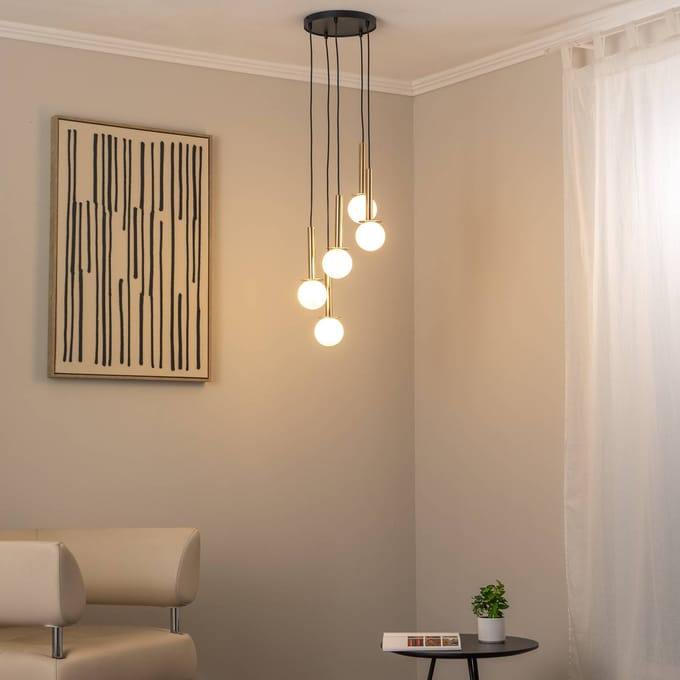 DAISY 5 hanglamp met melkglazen bol - Sigma Verlichting