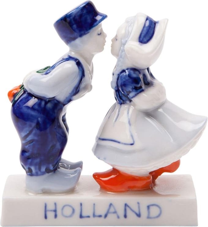 Decoratiebeeld Kissing couple - Delfts blauw