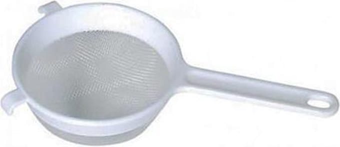 KitchenCraft Kunststof zeef, 15cm - Kitchen Craft
