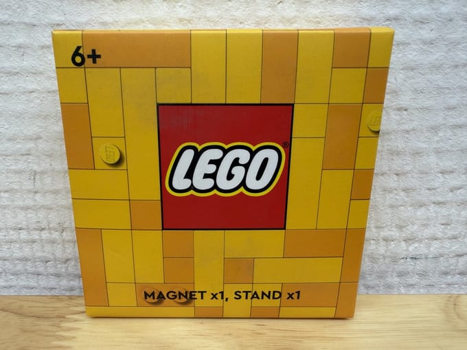 5008908 LEGO Classic Space Logo Magneet