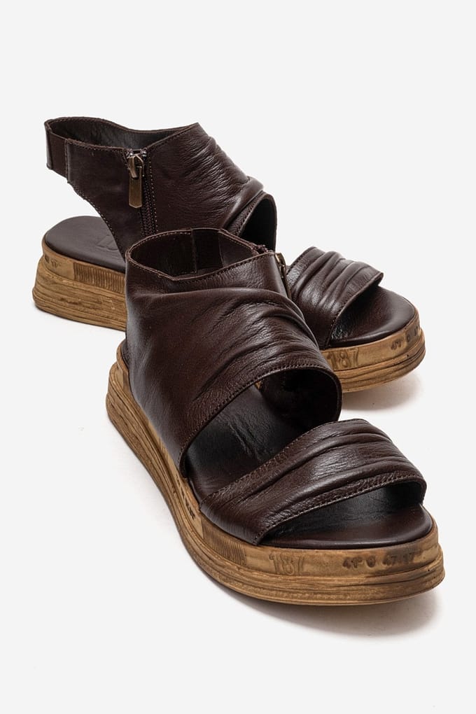Lunas Leer Side-Zip Plat Hak Sandaal