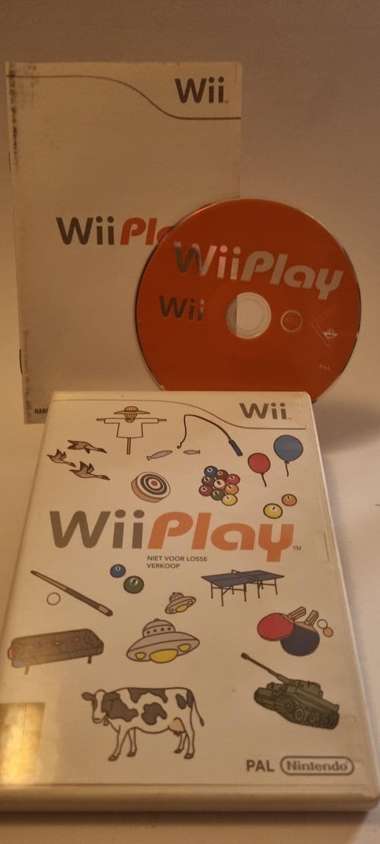 Nintendo Wii Play + Controller