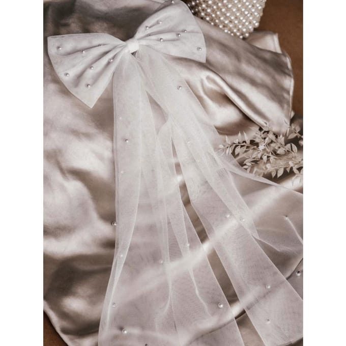 Bruidssluier Witte Vlinder Bruiloft Versiering Parel Sluier Elegante Tule Laag Haarpin Bruid Bruiloft Strik Sluier Haarpin Tule Korte Sluier Haaraccessoires