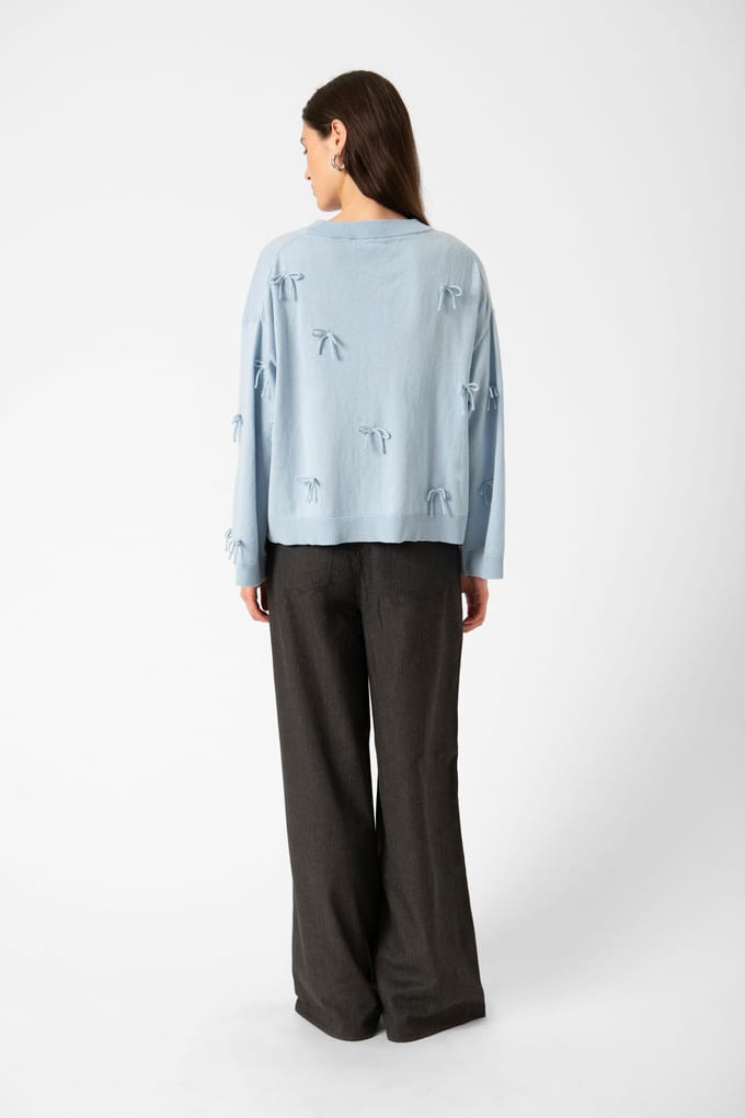 Vrouwentrui Soaked in Luxury Sanja Bow