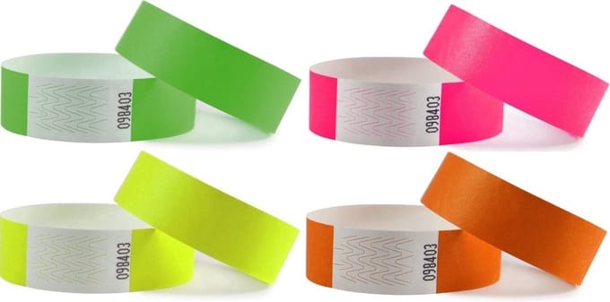 Blanco Tyvek Polsbandjes 4-kleuren NEON mix - 100 stuks