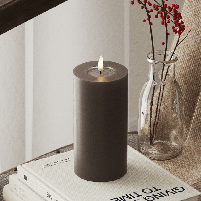 Luxe LED kaars - Mokka LED Candle 7,5 x 15 cm - net een echte kaars! Deluxe Homeart