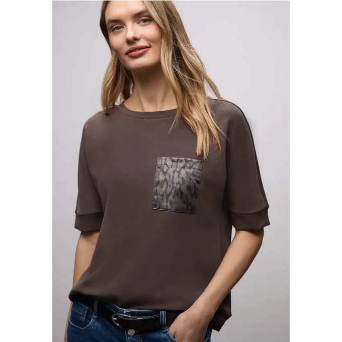 Shirt met leo borstzak