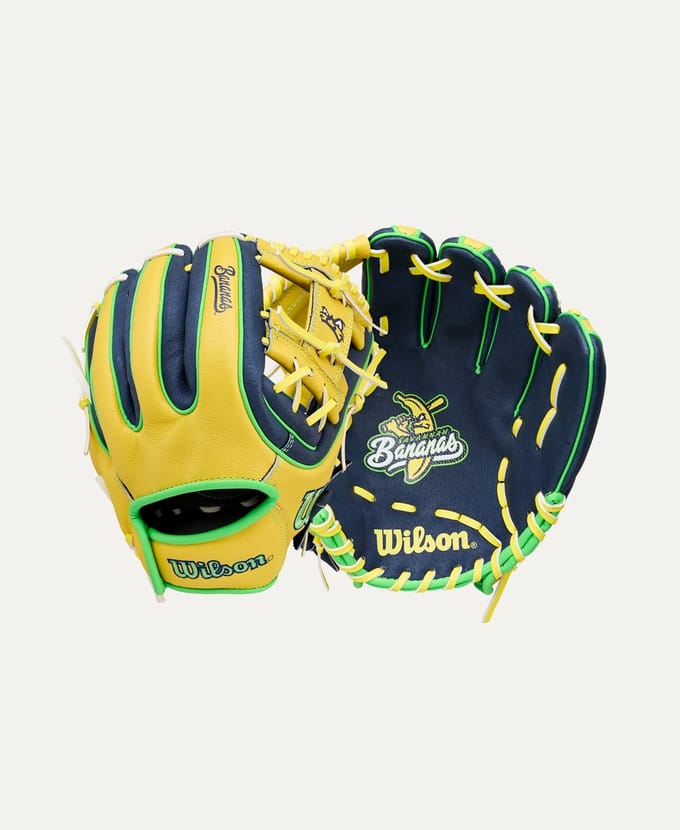 Wilson A450 11" BANANAS 2026 REG