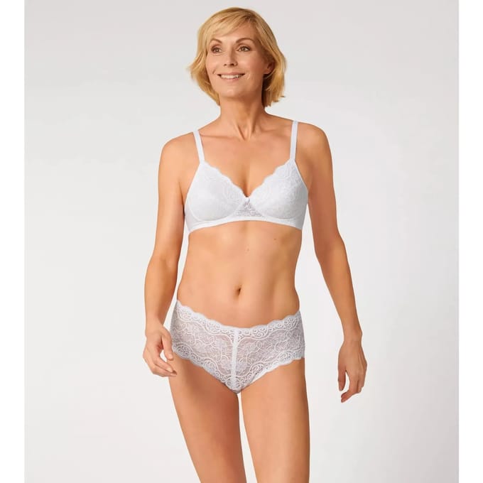 Triumph - Amourette 300 P - Wit - Voorgevormde BH zonder beugel - 80-95A
