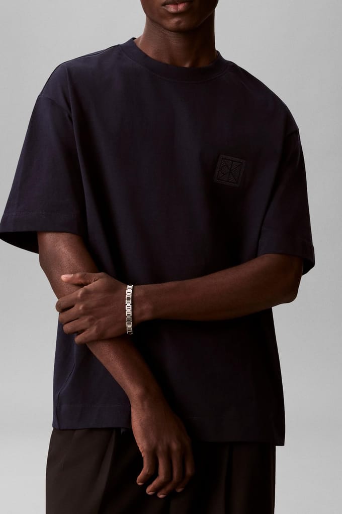 Calvin Klein Ss Relaxed 16s Embrd Tee Dark Sapphire Taglia: M | Magliette basic Outlet | Uomo | Blu