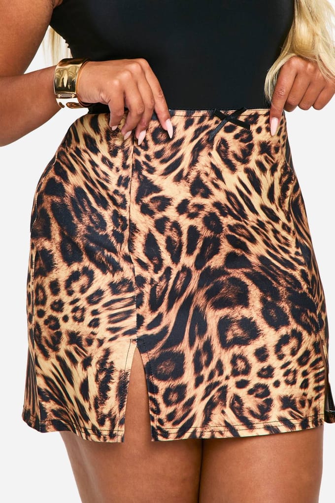 boohoo Dames Plus Leopard Geweven Stretch Mini Rok met Strikdetails | Brown | Maat: 28