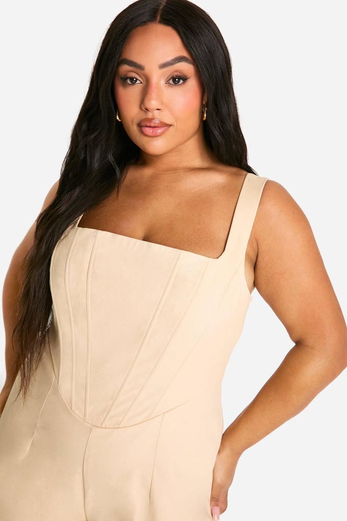 boohoo Dames Plus Geweven Corset Playsuit | Camel | Maat: 56