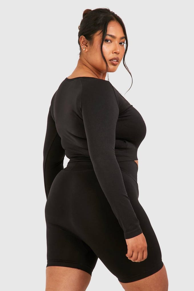 boohoo Dames Plus Naadloze Wrap Top met Lange Mouwen | Black | Maat: 24