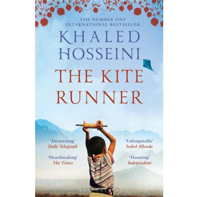 De Vliegeraar door Khaled Hosseini Paperback Boek 9781526604743
