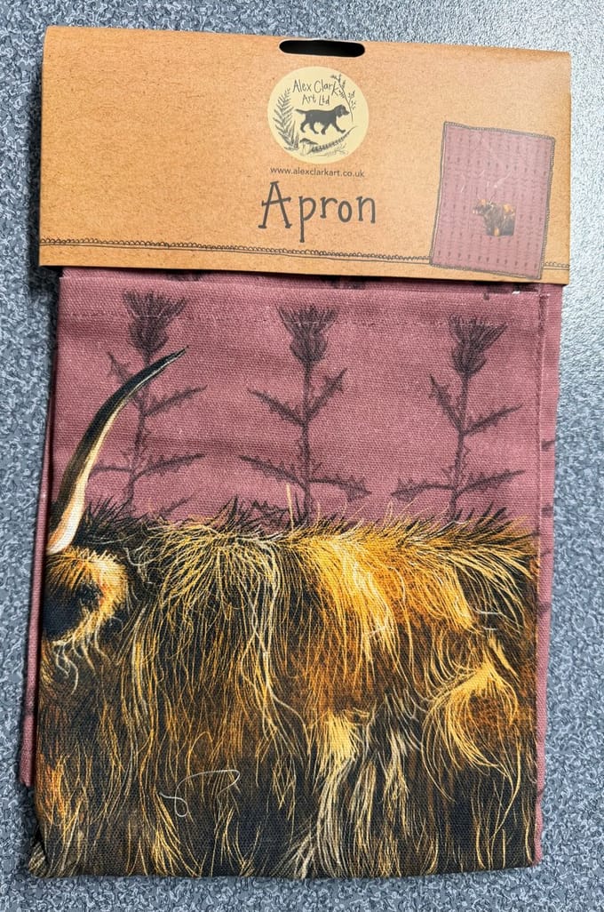 Alex Clark Schort Highland Cow ~ Hooglander