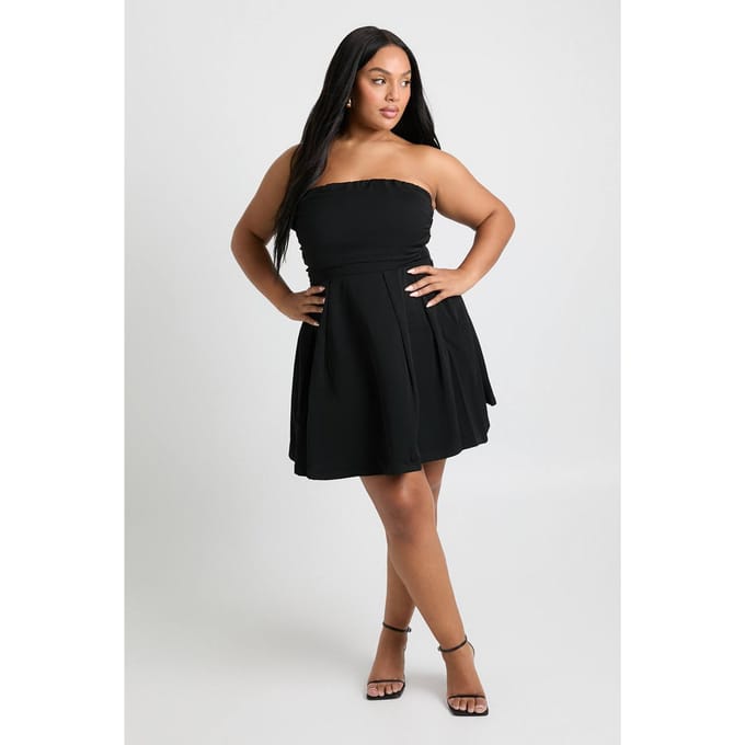 boohoo Dames Plus Gestructureerde Gerimpelde Mini Bandeau Schaatsjurk | Black | Maat: 28