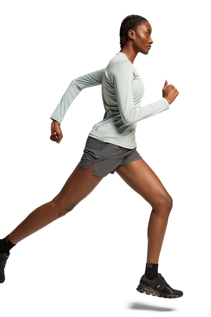 On Essential Shorts Shadow Size: XXL | Shorts Outlet | Dames | Grijs