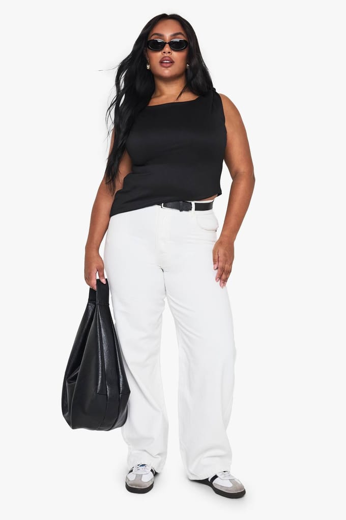 boohoo Dames Plus Knoop Schouder Asymmetrische Top | Zwart | Maat: 54