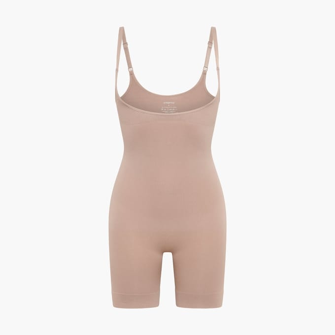cfab - Corrigerende bodysuit met open decolleté - Beige - M - Corrigerende Body - Naadlos - corrigerend ondergoed dames