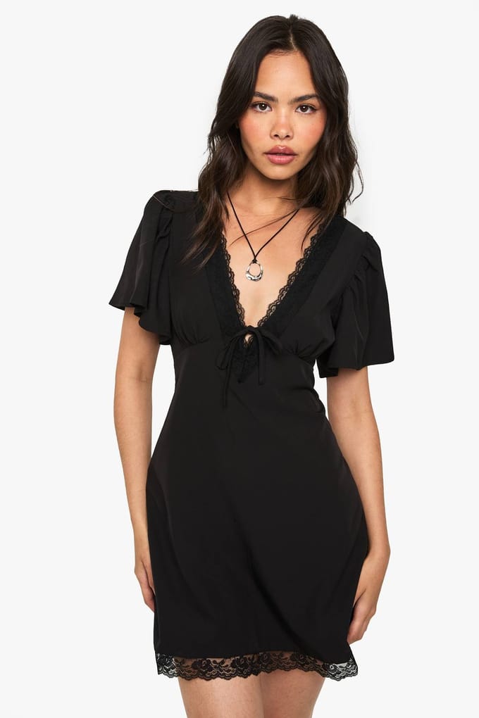 boohoo Dames Mini Jurk met Kanten Afwerking | Zwart | Maat: 34