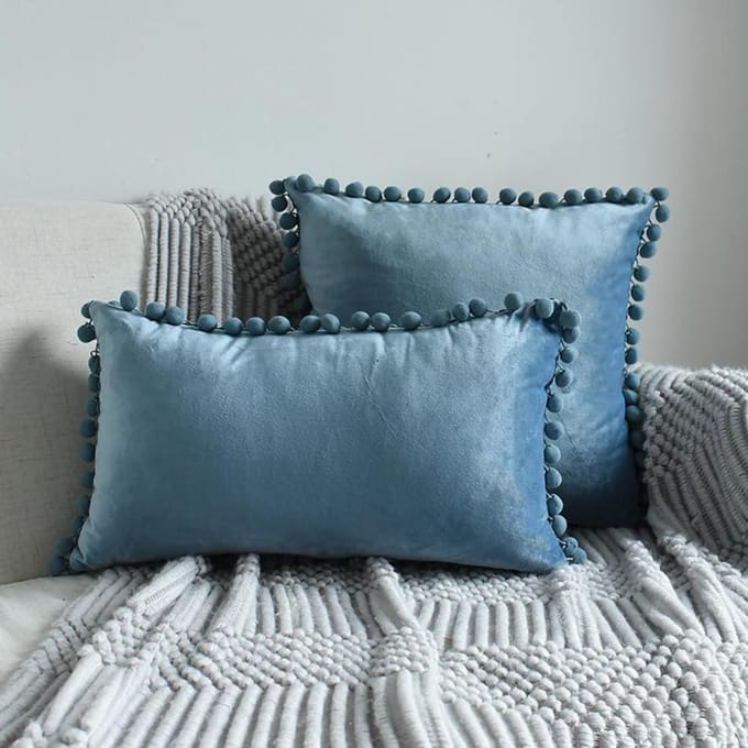 Pluche Kussen - Decoratief Sierkussen - Bank Versieren - Onzichtbare Ritssluiting - 45 x 45 cm - Lichtblauw
