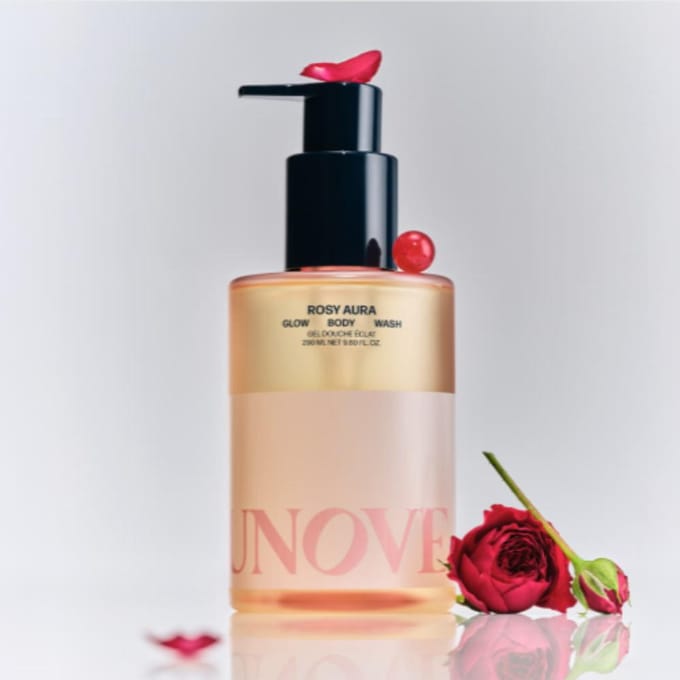 [UNOVE] Gel Douche Éclat 290ml NUVANILLA beige