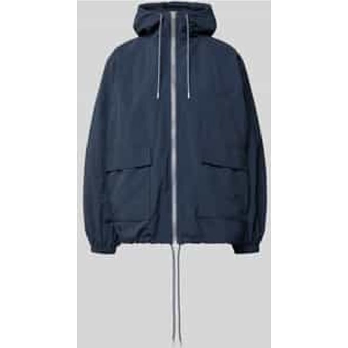 Jack met capuchon en klepzakken