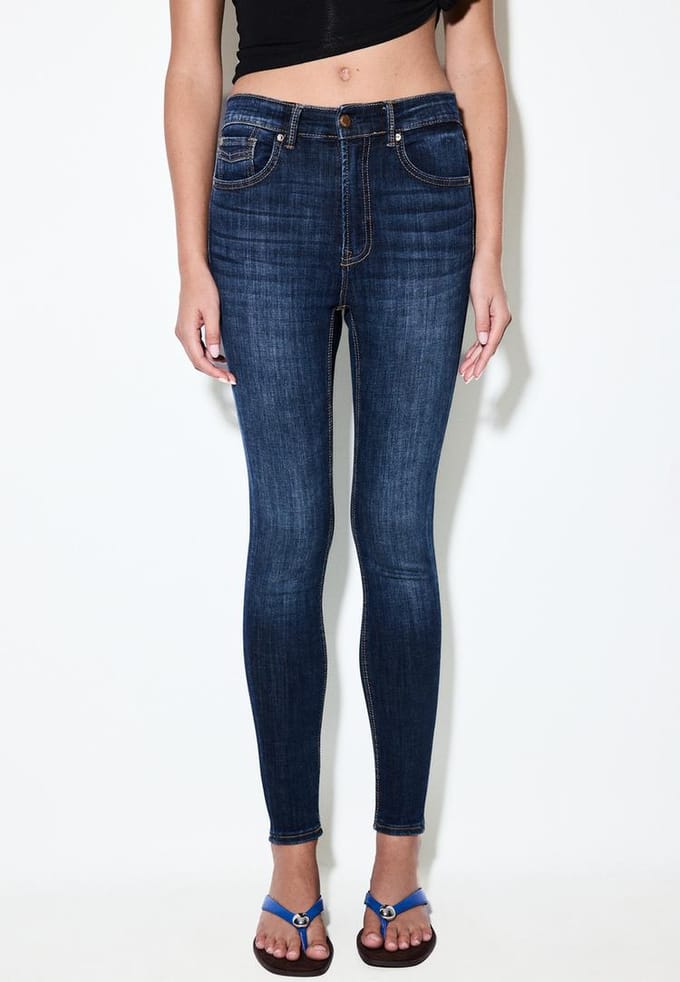 Stradivarius D07 skinny high waist jeans  OVERGEVERFDE DENIM WASSING 32