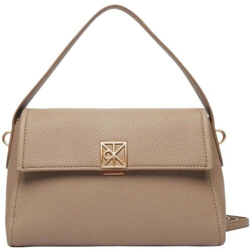 Handtas Calvin Klein Jeans Emblem Hw Pebble Shoulder Bag 25