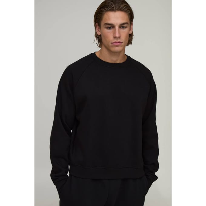 Essential Oversized Boxy Fit Raglan Sleeve Sweater | Black | Size Medium