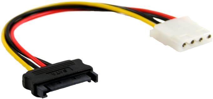 InLine® SATA-voedingsadapterkabel, 15-pins SATA-aansluiting naar 4-pins, 0,30m