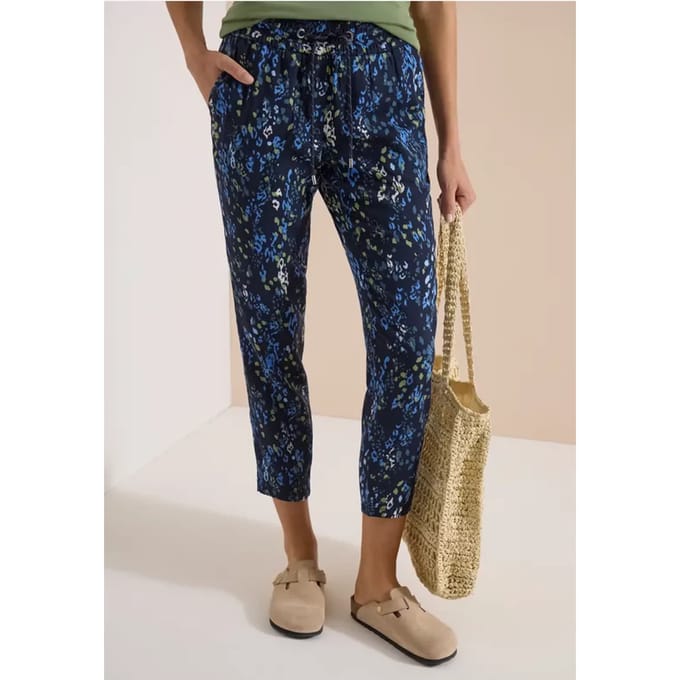 Mid Waist Slim Leg broek in Loose Fit