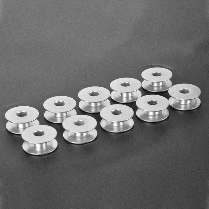 100 stuks Aluminium Spoelen Lege Spoel voor Platte Naaimachine Onderdelen white
