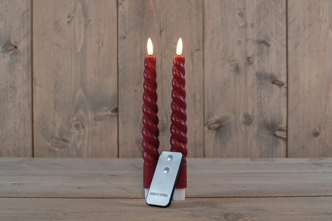 Swirl | set LED kaars | Dinerkaars | afstandsbediening | Bordeaux | 23 cm