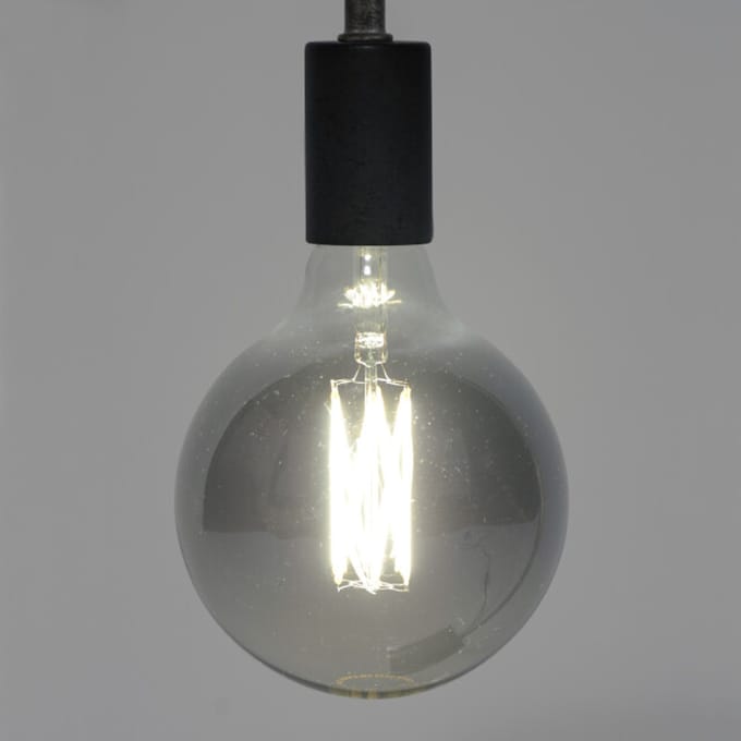 Hoyz Lichtbron led filament bol Ø12 5 e27 6w dimbaar / smoke grey glas