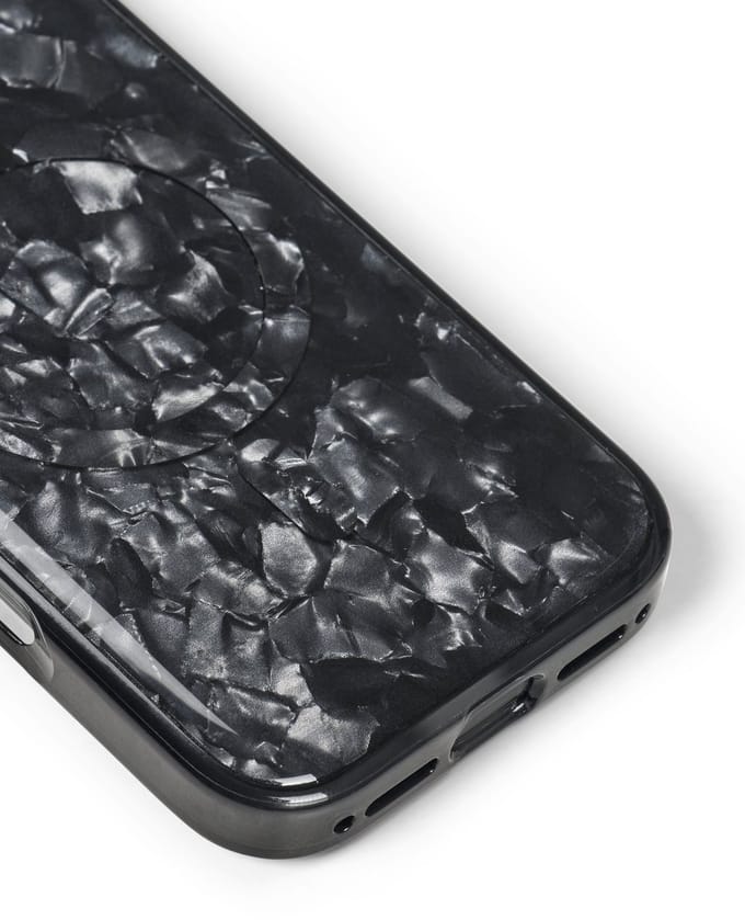 iDeal of Sweden Pearlised Case met magnetische ring geschikt voor iPhone 16 Pro Max Black