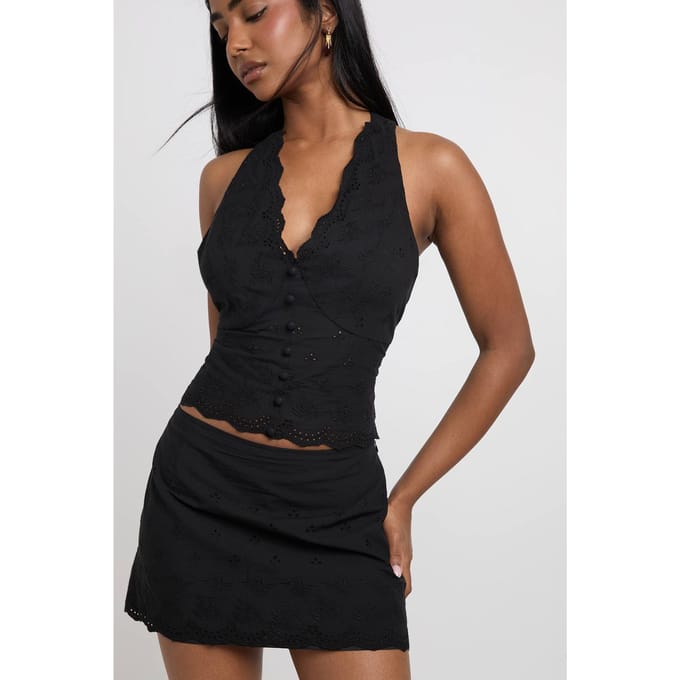 boohoo Dames Mini Rok Met Geschulpte Rand En Broderie Shift | Black | Maat: 8