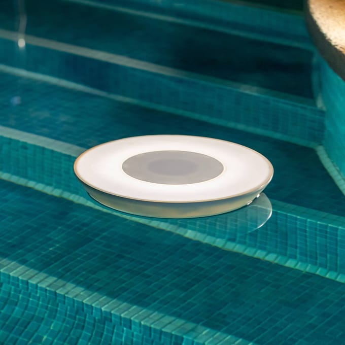 Newgarden Wally Play accu-poollamp RGBW speaker