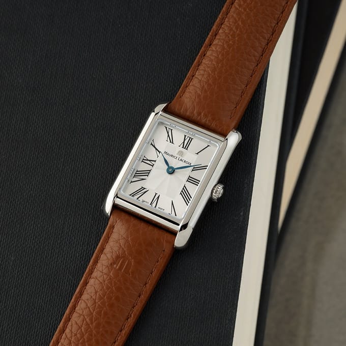 Maurice Lacroix Fiaba FA1205-SS001-110-3 Fiaba Square Horloge