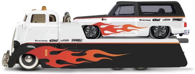 Maisto C.O.E. Flatbed - Modelauto - Schaal 1:64 - Wit/Zwart/Rood