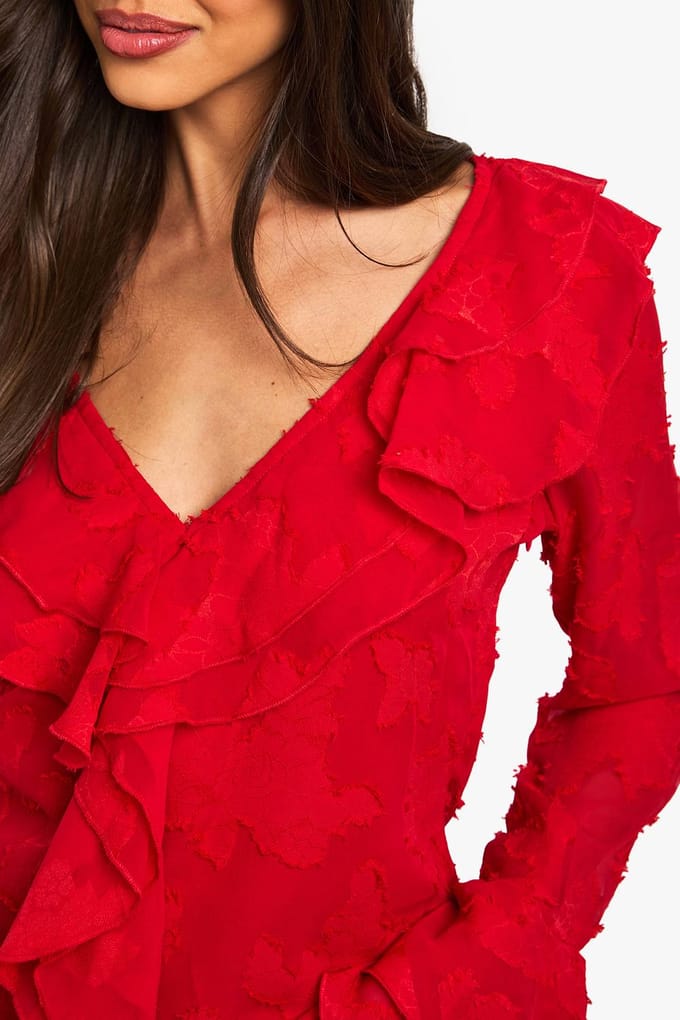 boohoo Dames Bloouse met bloemenstructuur en ruches | Red | Maat: 6