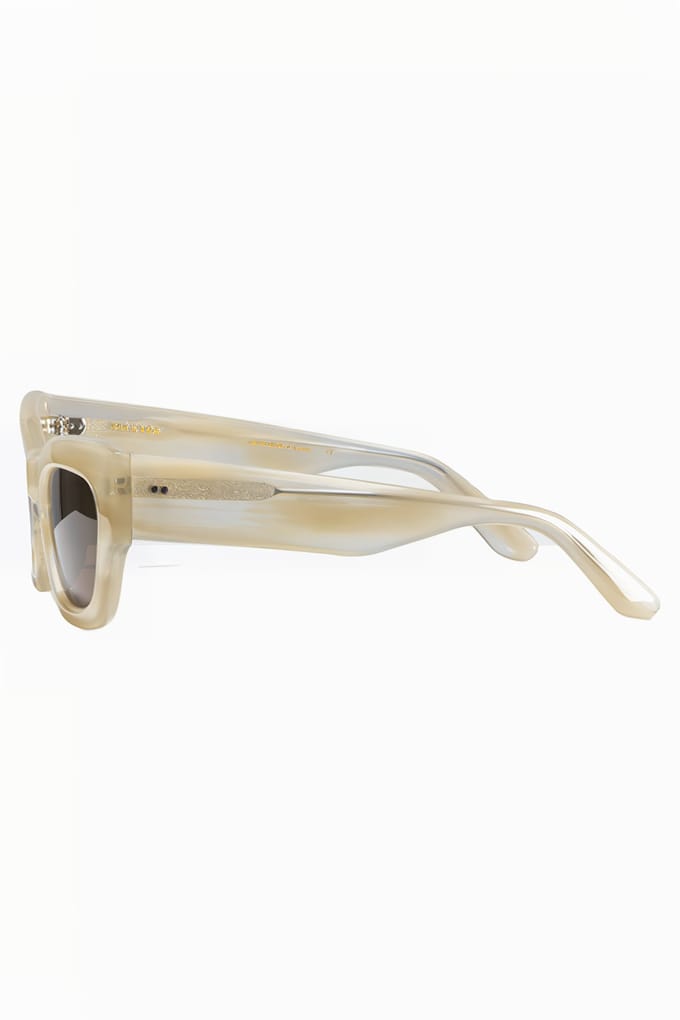 Ace & Tate Robyn Seashell Maat: OS | Zonnebrillen Outlet | Unisex