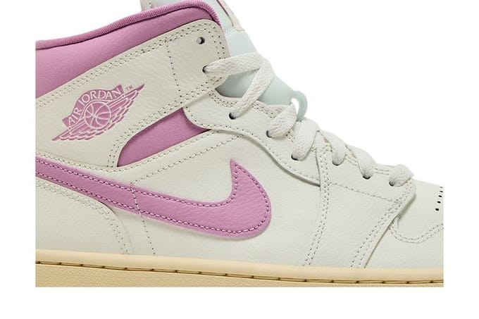 Jordan 1 Mid Sail Roze Kokosmelk (Vrouwen) 38 white