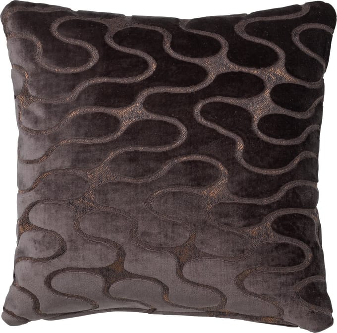 JEAN | sierkussen 45x45 cm | Ganache | bruin | Hoii | met duurzame kussenvulling
