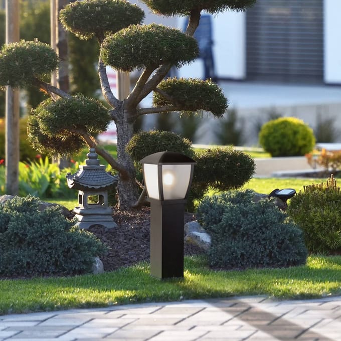 Searchlight Tuinpadverlichting Seattle, IP44, zwart, hoogte 73 cm, metaal