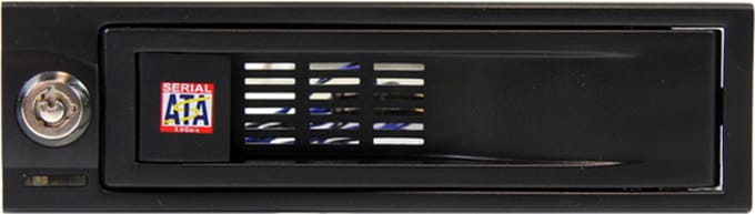 StarTech.com 5,25 inch Trayless Hot Swap Mobiele Rack voor 3,5 inch Harde Schijf