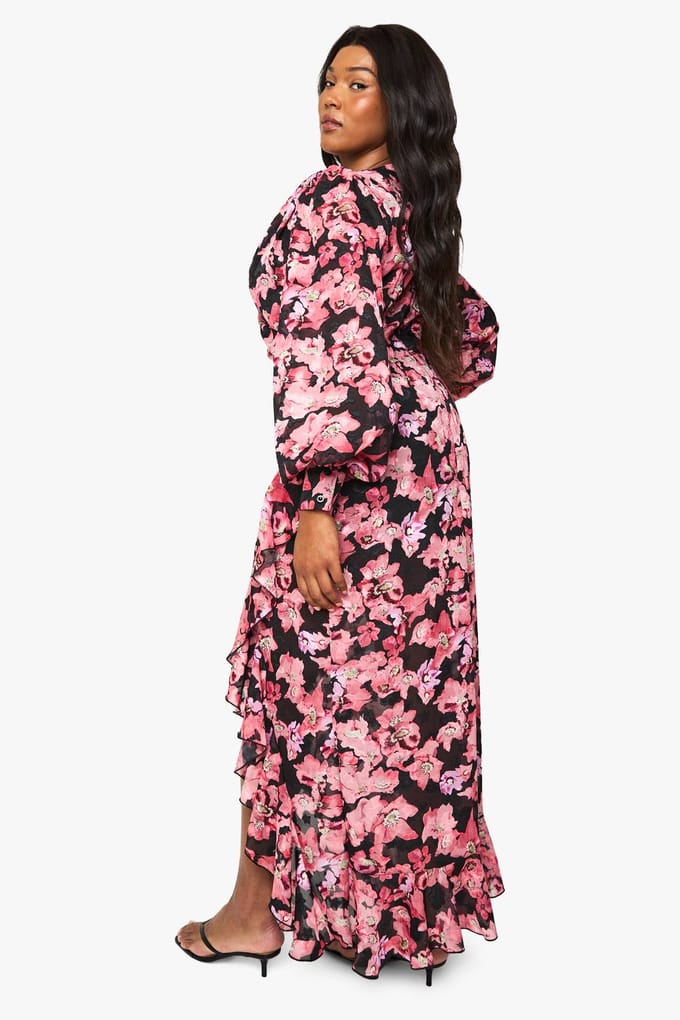 boohoo Dames Plus Floral Ruffle Wrap Maxi Jurk | Roze | Maat: 46