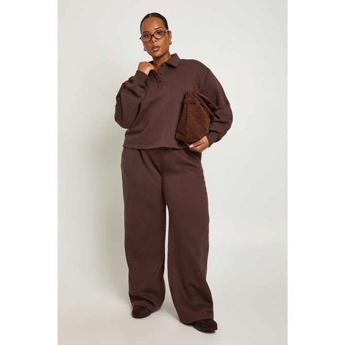 boohoo Dames Plus button-down joggers met wijde pijpen | Chocoladebruin | Maat: 54