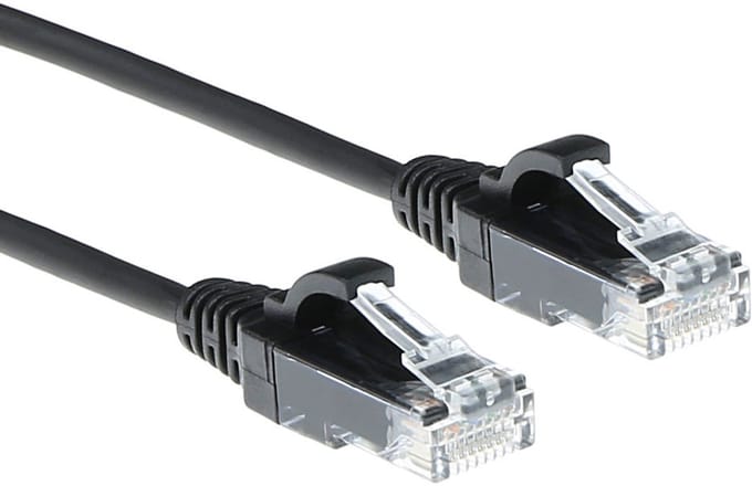 ACT Zwarte 1 meter LSZH U/UTP CAT6 datacenter slimline patchkabel snagless met RJ45 connectoren DC9901